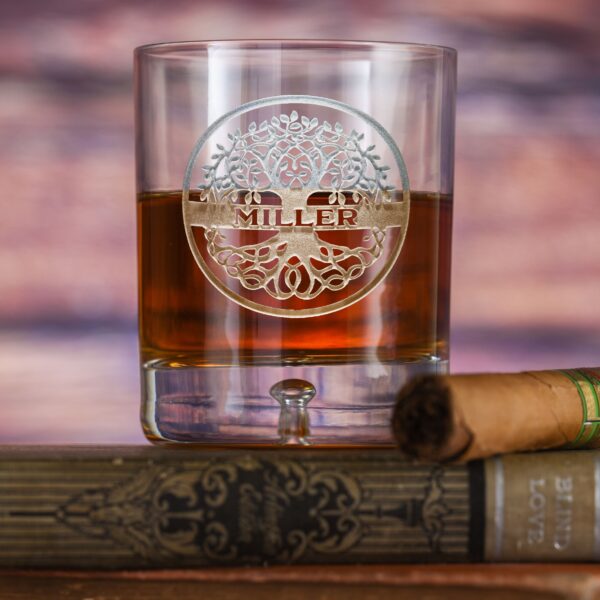 linimi Family Tree Engraved Crystal Bourbon Glass – Personalized Gift Tumbler